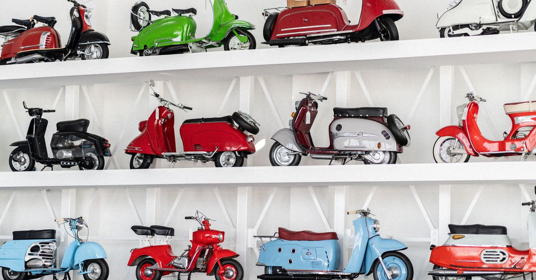 Vollverkleidete Vespa Siluro von 1951 im Museo Piaggio
