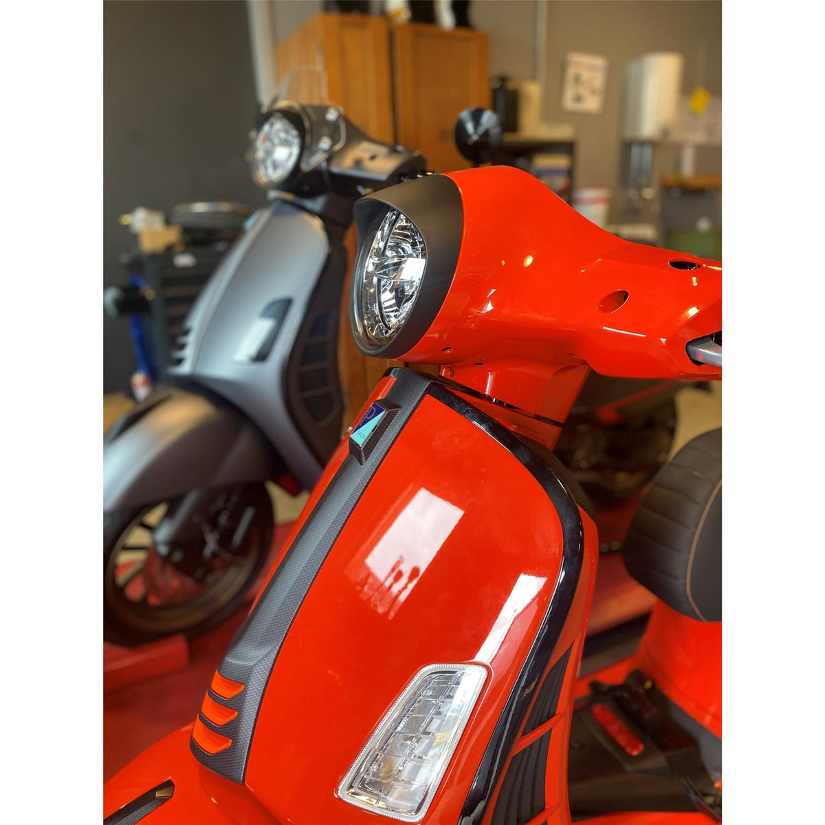 Lampenring SIP für Vespa GTS, chrom