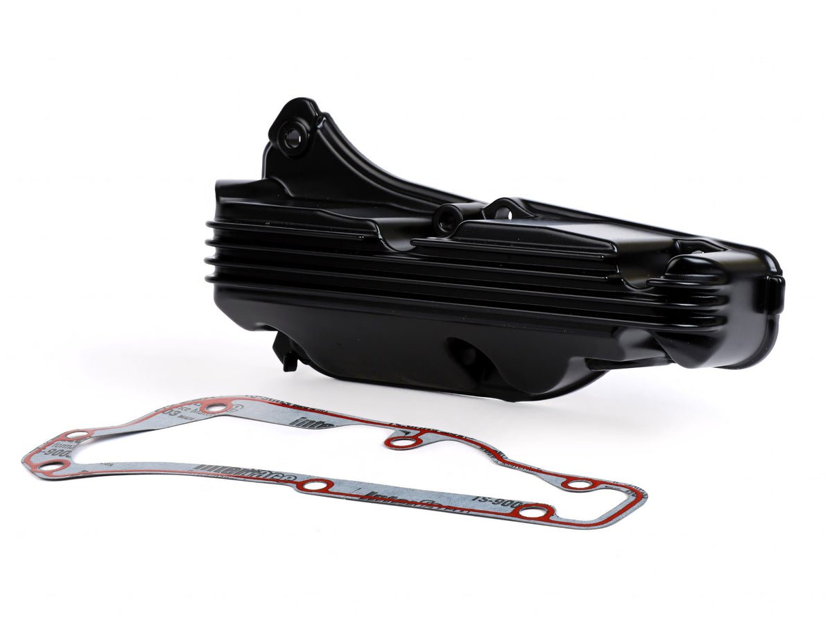 Ölwanne Moto Nostra schwarz seidenmatt für Vespa GTS HPE 300 / GTS Super 125 / GTS Super HPE 300 / GTS Super Sport 125 / GTV HPE 300 / Aprilia SR Max 125 / Gilera Nexus 125 / Piaggio Beverly 125 / 300 / MP3 125 / 300 / MP3 HPE 300
