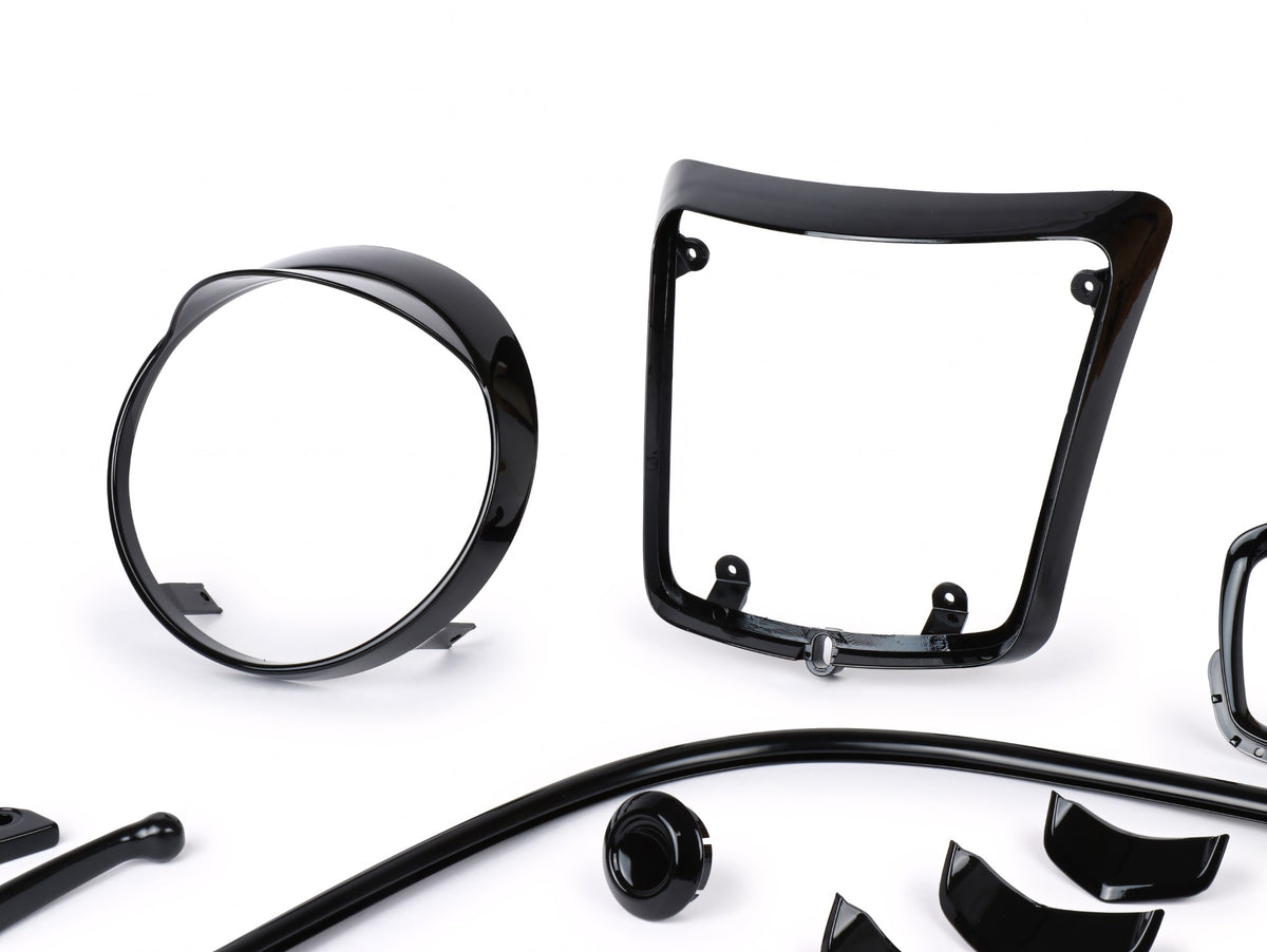 Styling-Kit Moto Nostra "Black Collection" schwarz glänzend für Vespa GTS 300 Super HPE Supertech, GTS 125 Super Supertech (ZAPMA3600, ZAPMA3700)